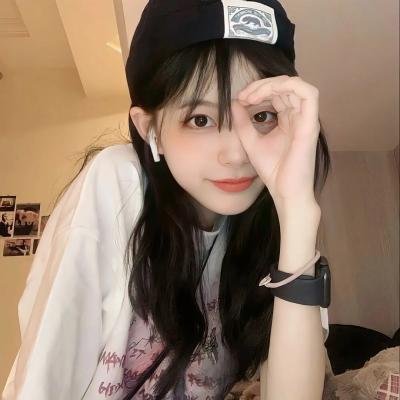 白莲花度假村第二季封面